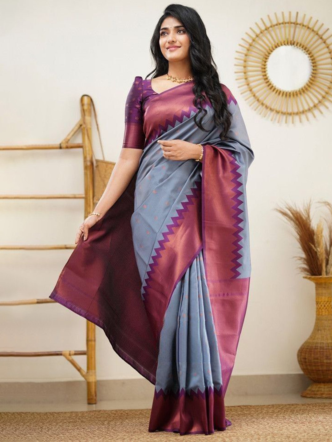 

Jinax Woven Design Zari Pure Silk Banarasi Saree, Grey