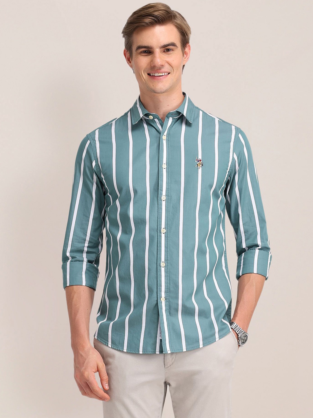 

U.S. Polo Assn. Men Spread Collar Vertical Striped Cotton Tailored Fit Casual Shirt, Green