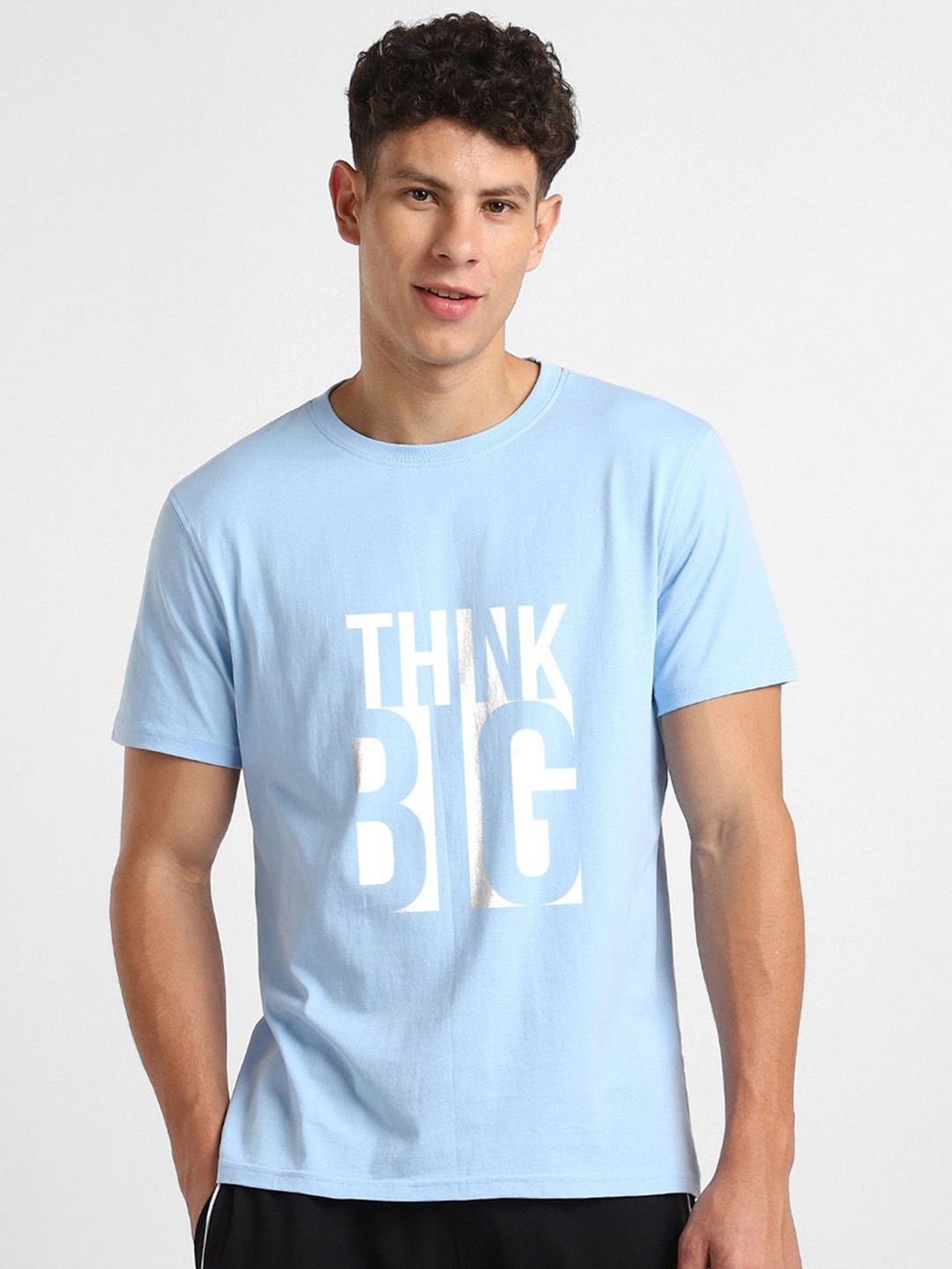 

NOBERO Men Typography Printed T-shirt, Blue