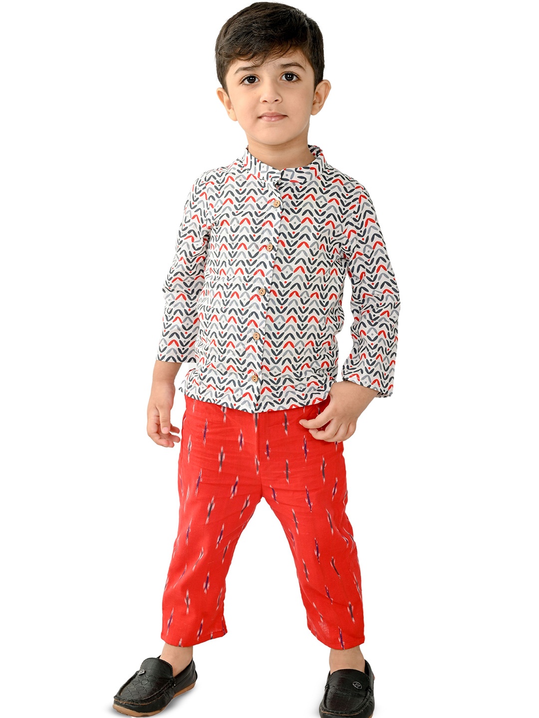 

Tiny Bunnies Boys Printed Shirt with Trousers, White