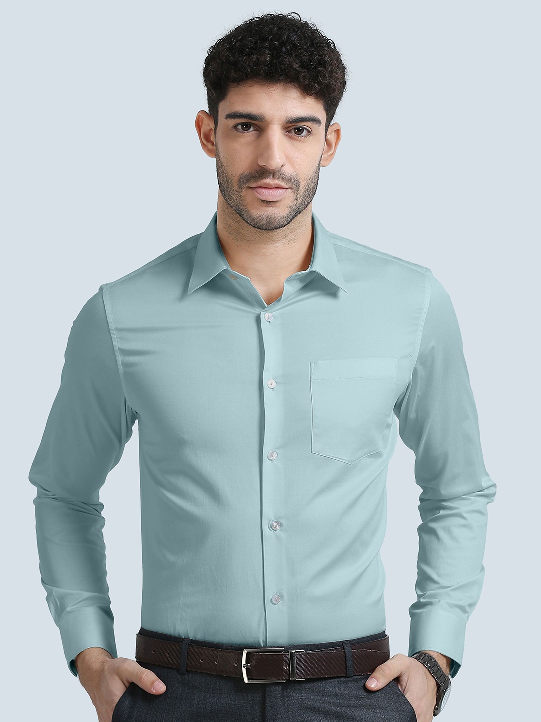 

THE FORMAL CLUB Men Premium Spread Collar Solid Cotton Formal Shirt, Blue