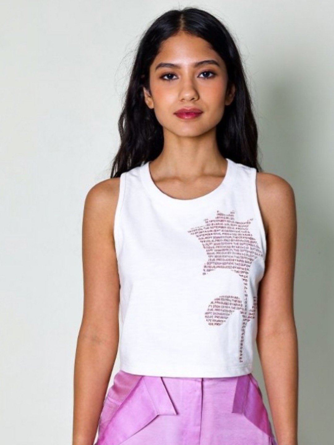 

Arya Giri Women Printed Pure Cotton Applique T-shirt, White