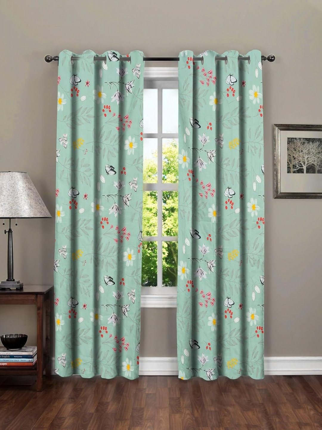 

Aura Green & White Set of 2 Floral Door Curtain