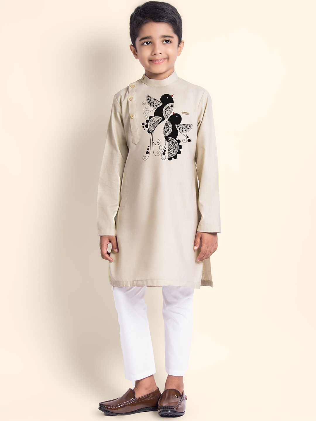 

DEVOILER Boys Ethnic Motifs Printed Thread Work Kurta, Beige