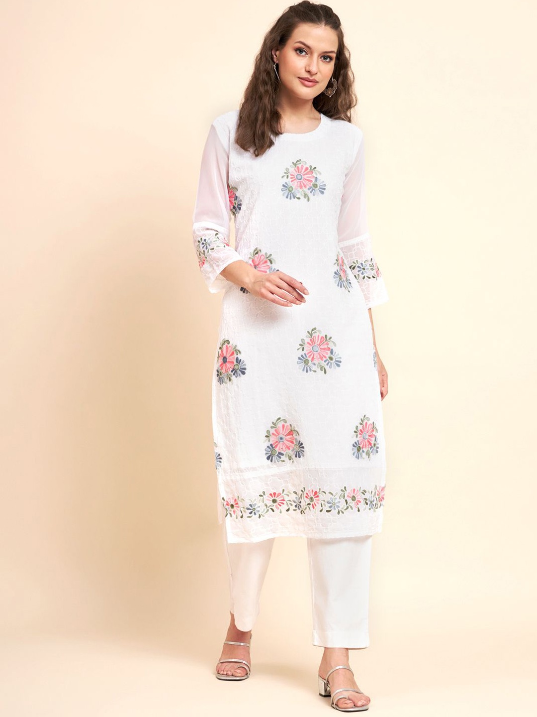 

HERE&NOW Women Floral Embroidered Thread Work Georgette Kurta, White