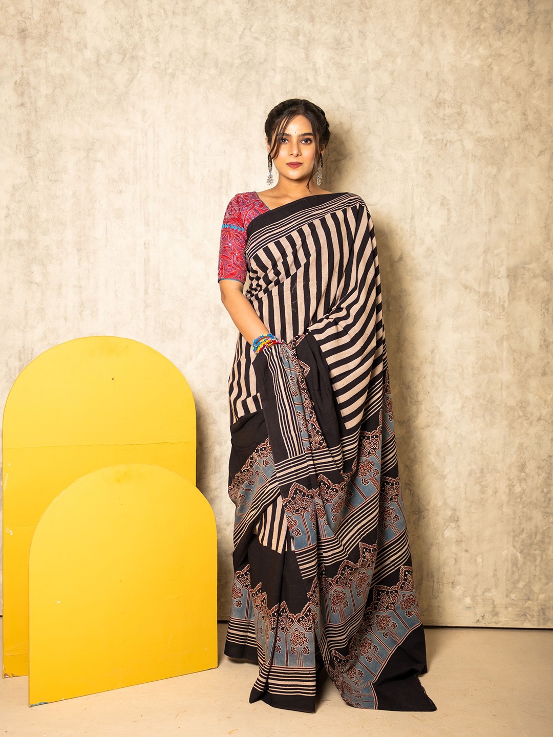 

Uttariya Ajrakh Hand Block Organic Pure Cotton Saree, Black