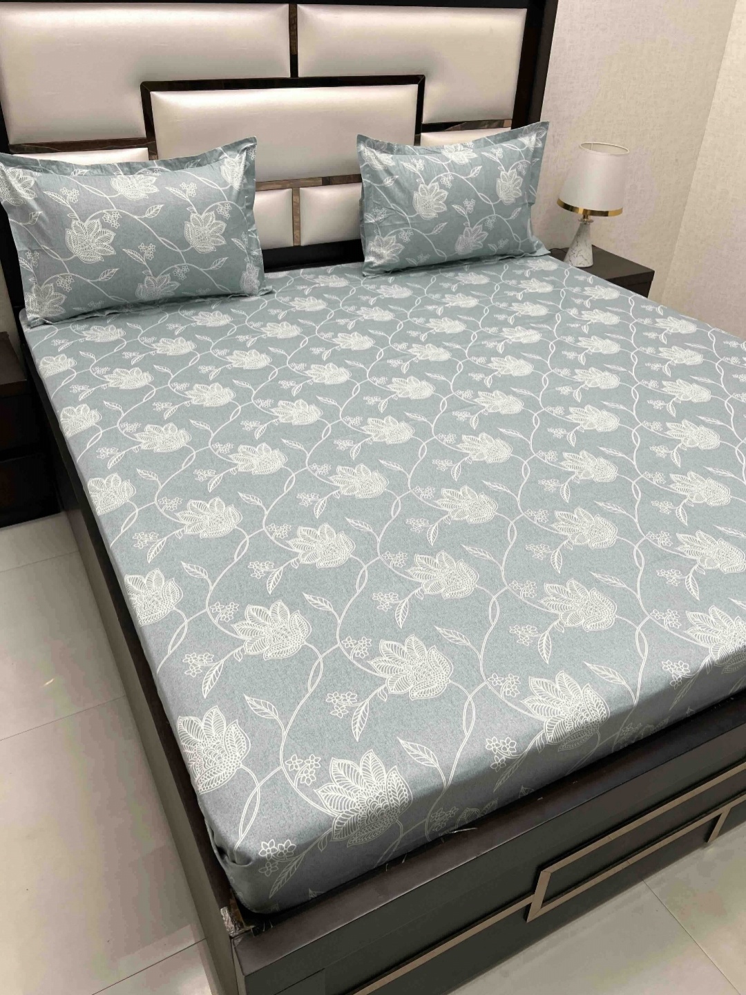 

Pure Decor Royal Passion Blue & White Floral Cotton 330 TC Queen Bedsheet Set