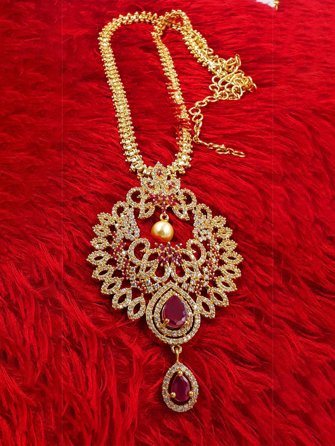 

Anujeet Fashion Hub Copper Gold-Plated Antique Chain