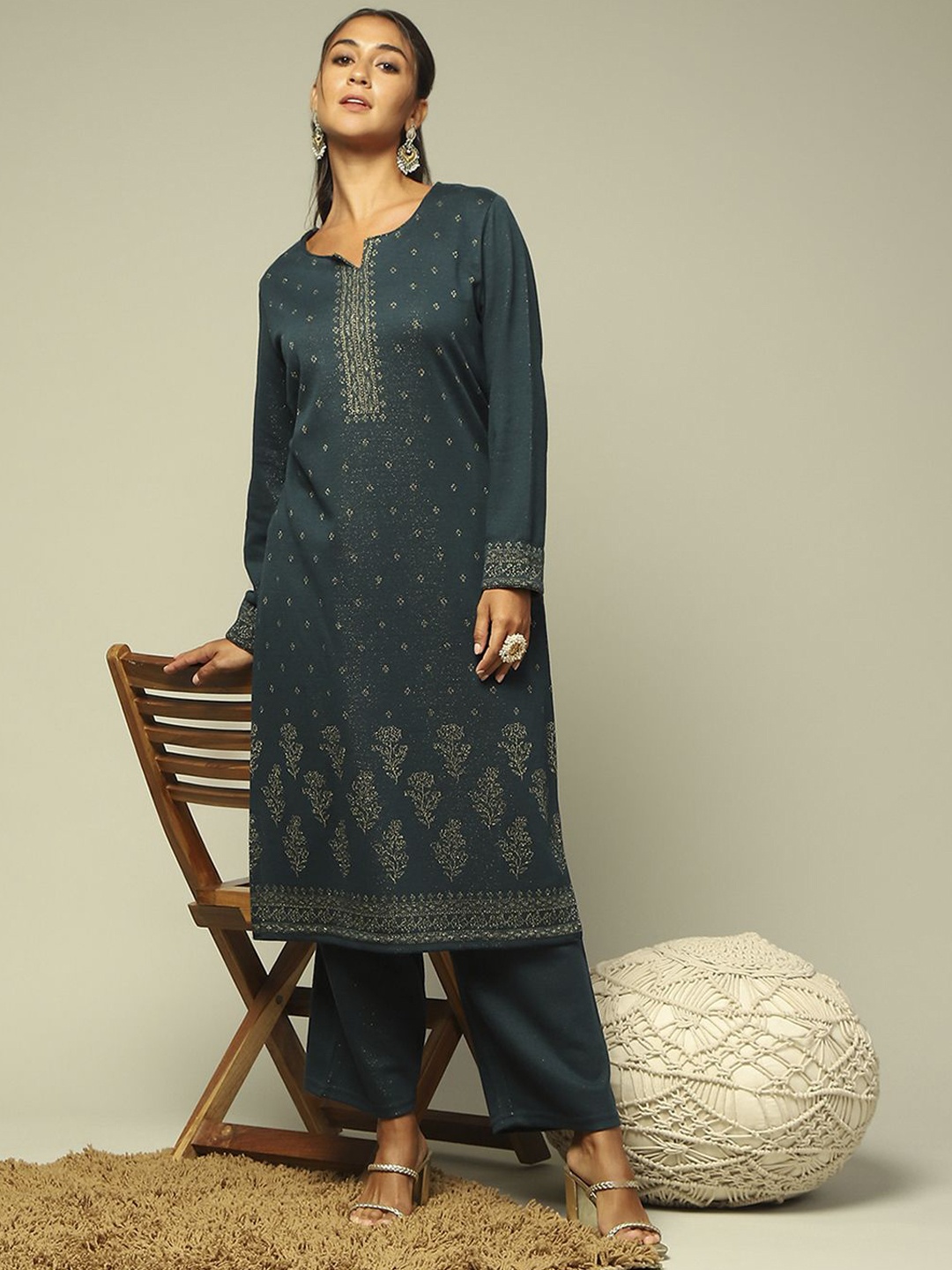 

Rangriti Women Printed Regular Kurta with Palazzos, Teal