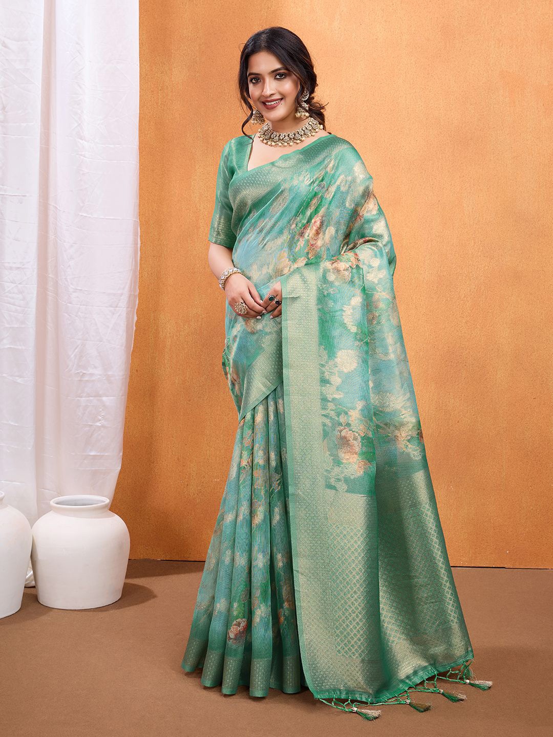 

Rekha Maniyar Embellished Sequinned Pure Georgette Heavy Work Banarasi Saree, Turquoise blue