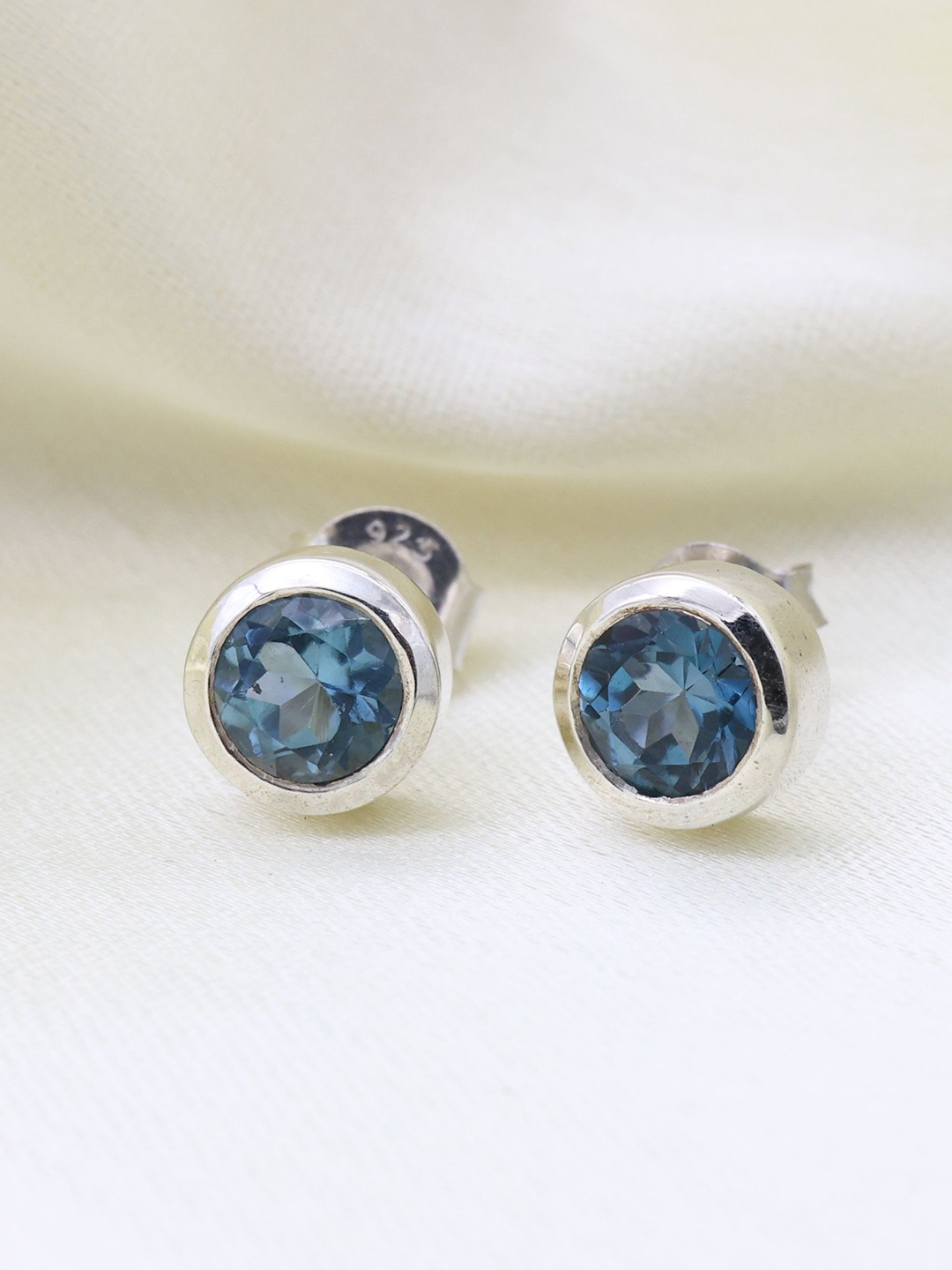 

HIFLYER JEWELS Circular Studs Earrings, Blue