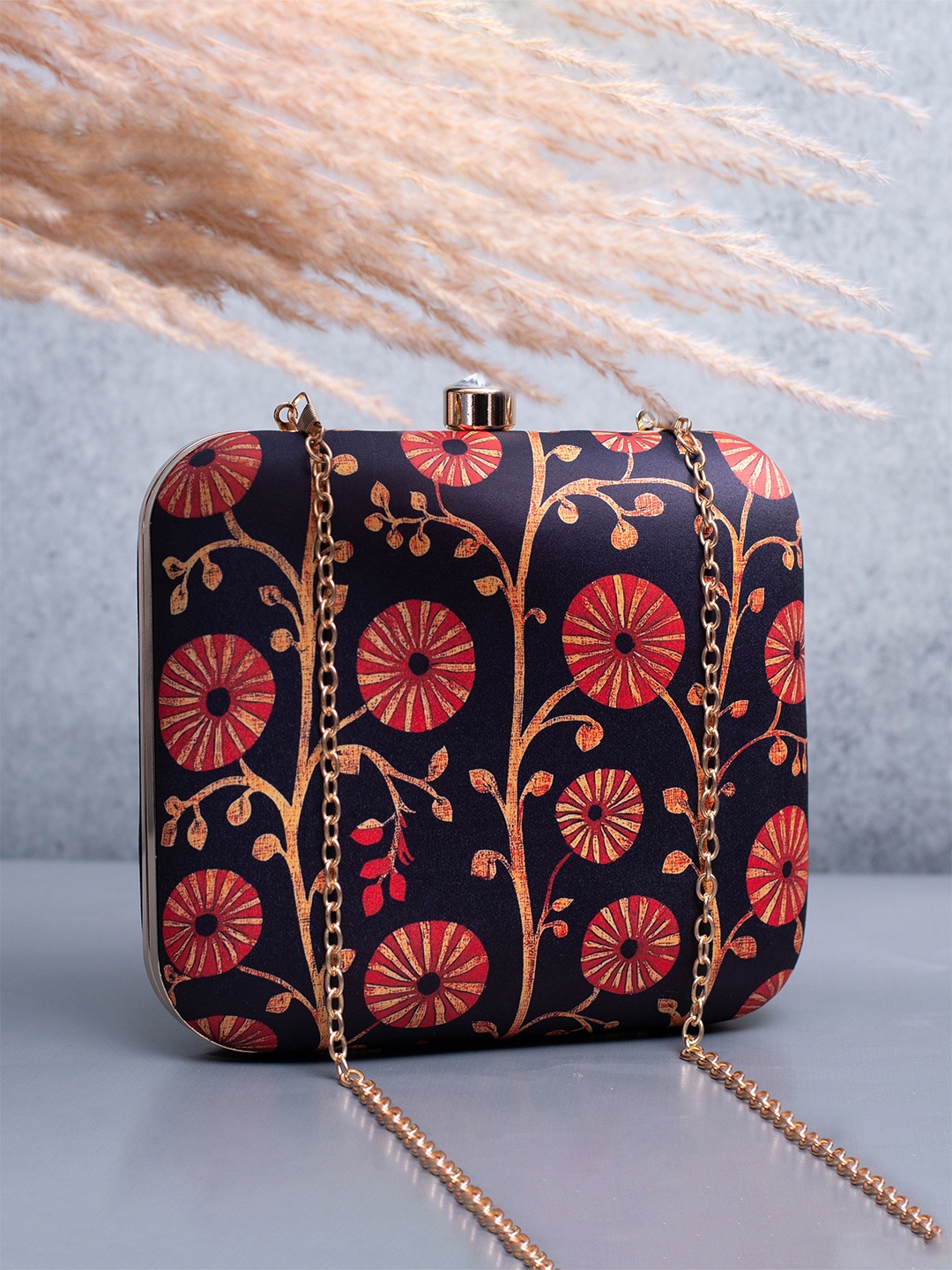 

ARTKLIM Printed Box Clutch, Black
