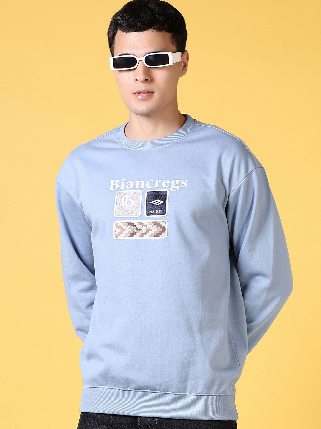 

V-Mart Men Printed Sweatshirt, Blue
