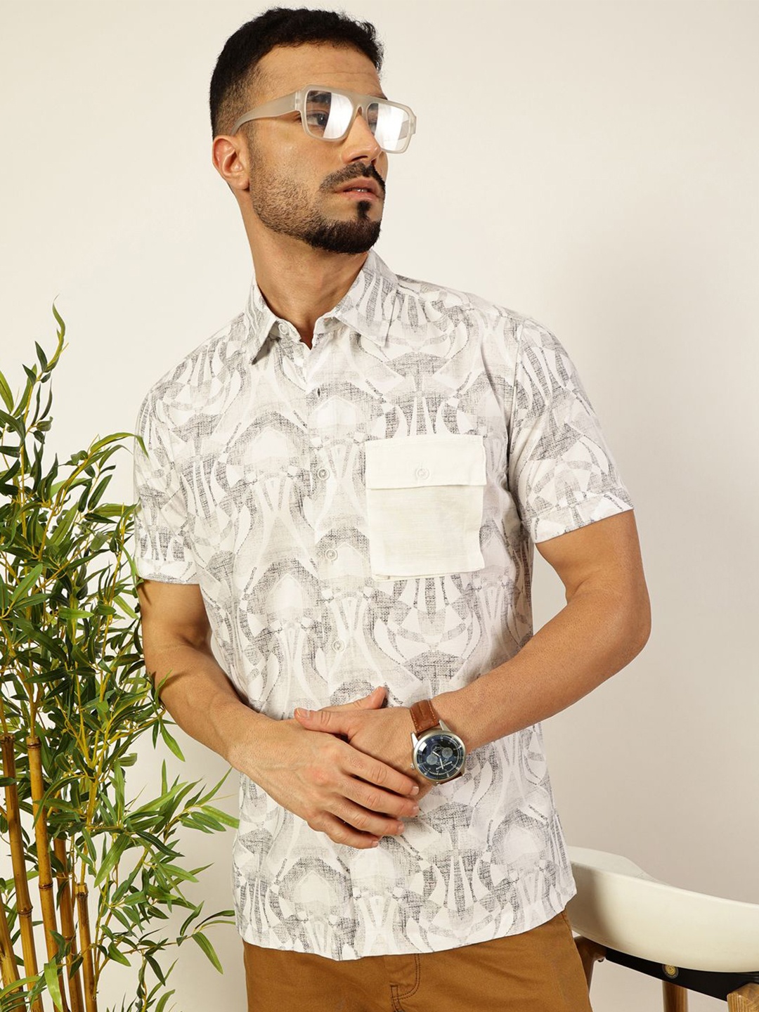 

VALEN CLUB Men Premium Slim Fit Floral Opaque Casual Shirt, Grey