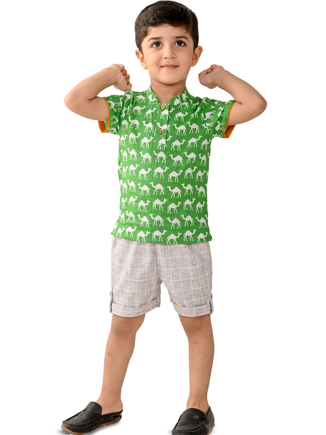 

Tiny Bunnies Boys Printed Shirt with Shorts, Green