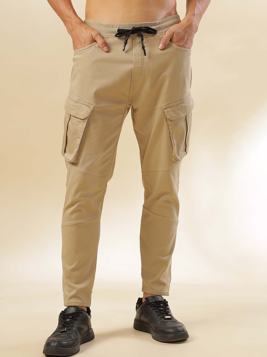 

HERE&NOW Men Slim Fit Joggers Trousers, Beige