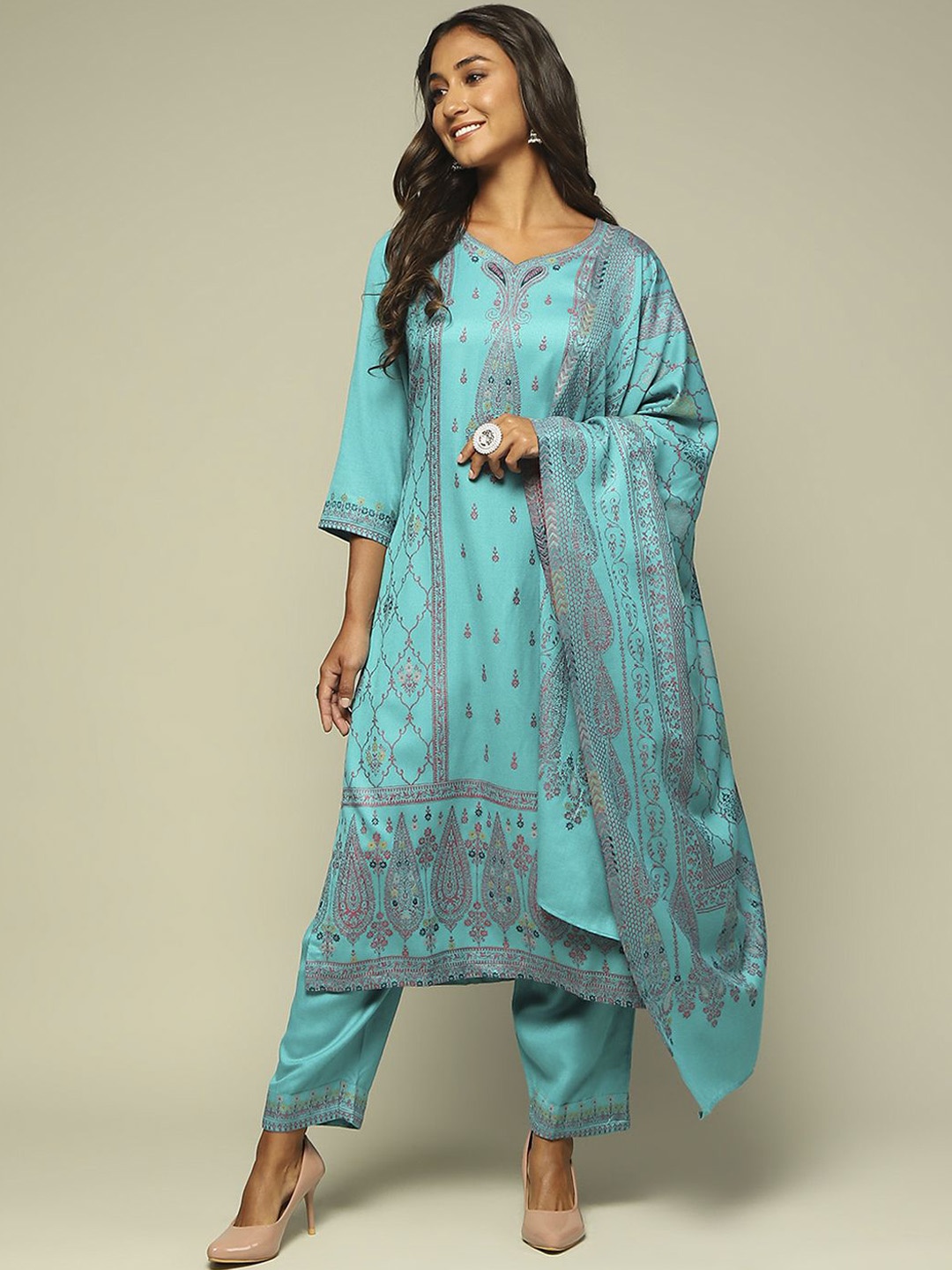 

Rangriti Women Ethnic Motifs Printed Regular Kurta with Trousers & With Dupatta, Blue