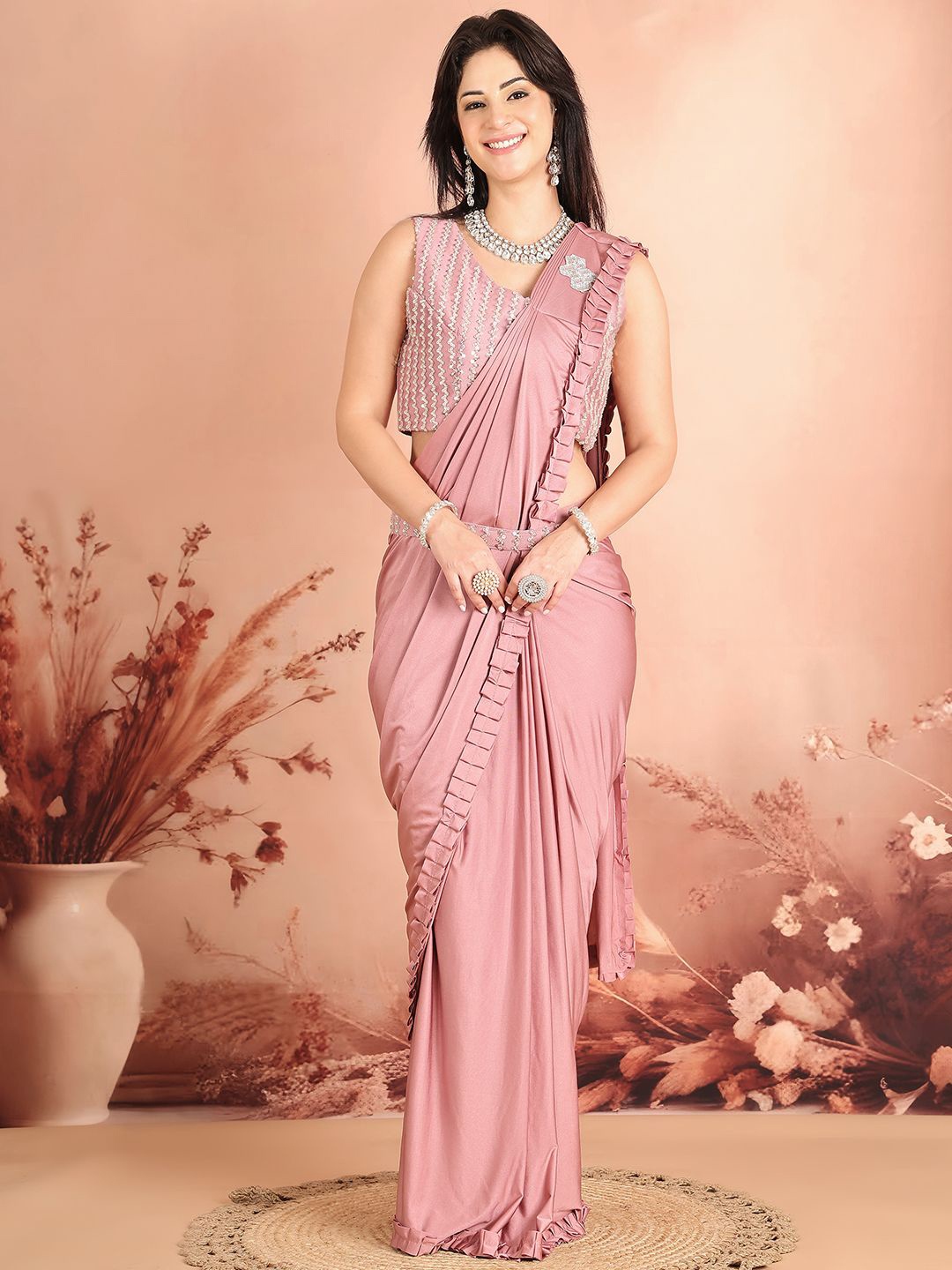 

Grancy Ready to Wear Saree, Mauve