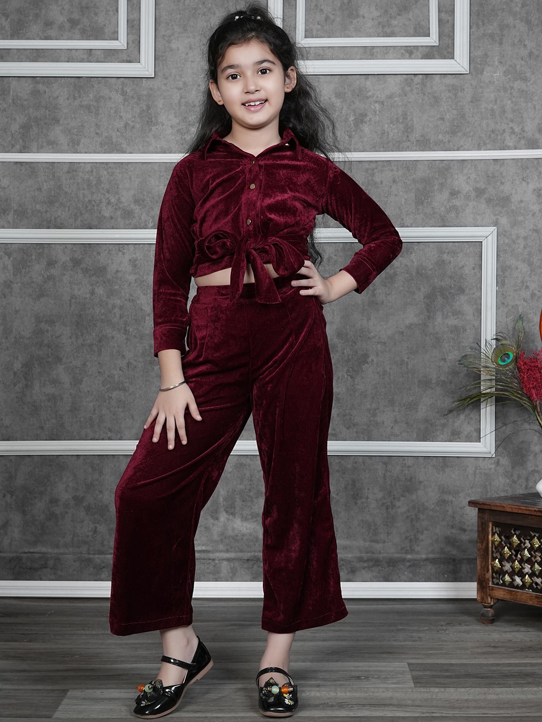 

RANJ Girls Velvet Shirt With Palazzo Clothing Set, Maroon