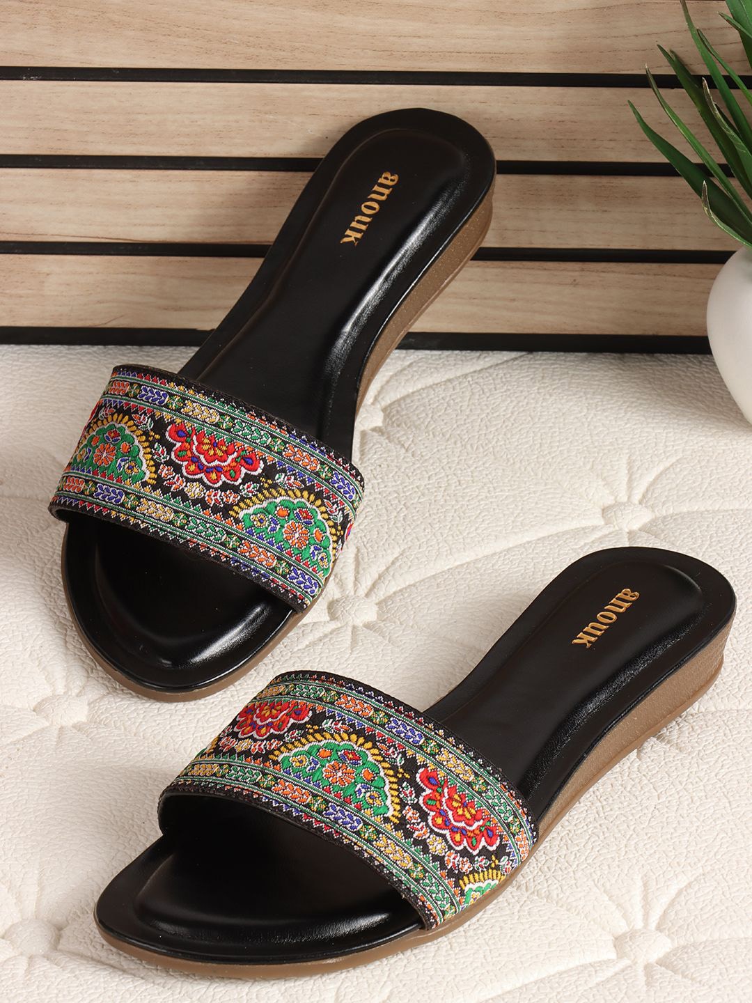 

Anouk Women Printed Party Open Toe Flats, Black