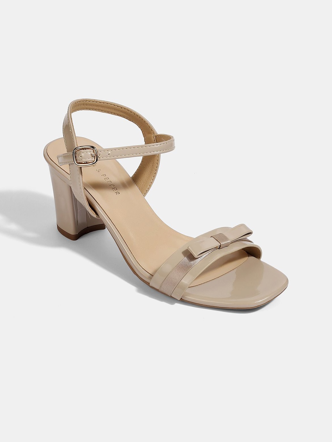 

LEMON & PEPPER PU Block Sandals with Bows, Beige