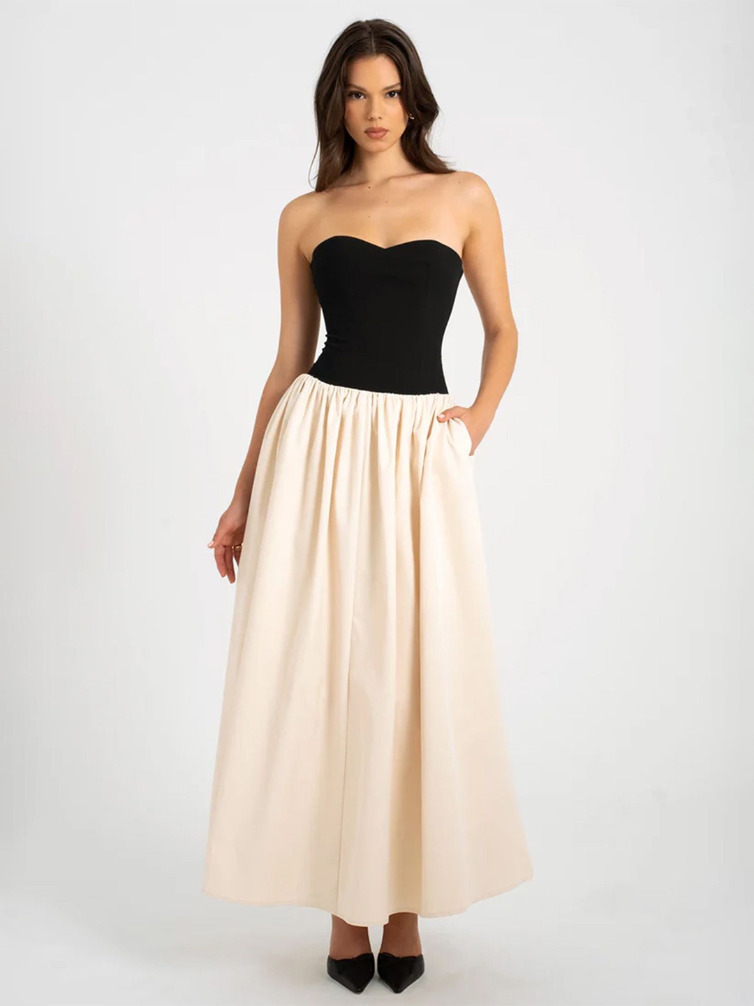 

LULU & SKY Off-Shoulder Maxi Dress, Black