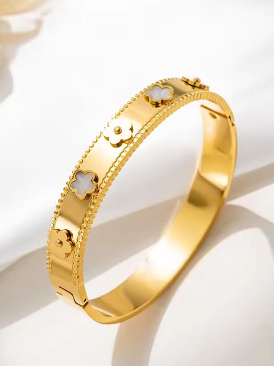

MEENAZ Women American Diamond Antique Gold-Plated Kada Bracelet