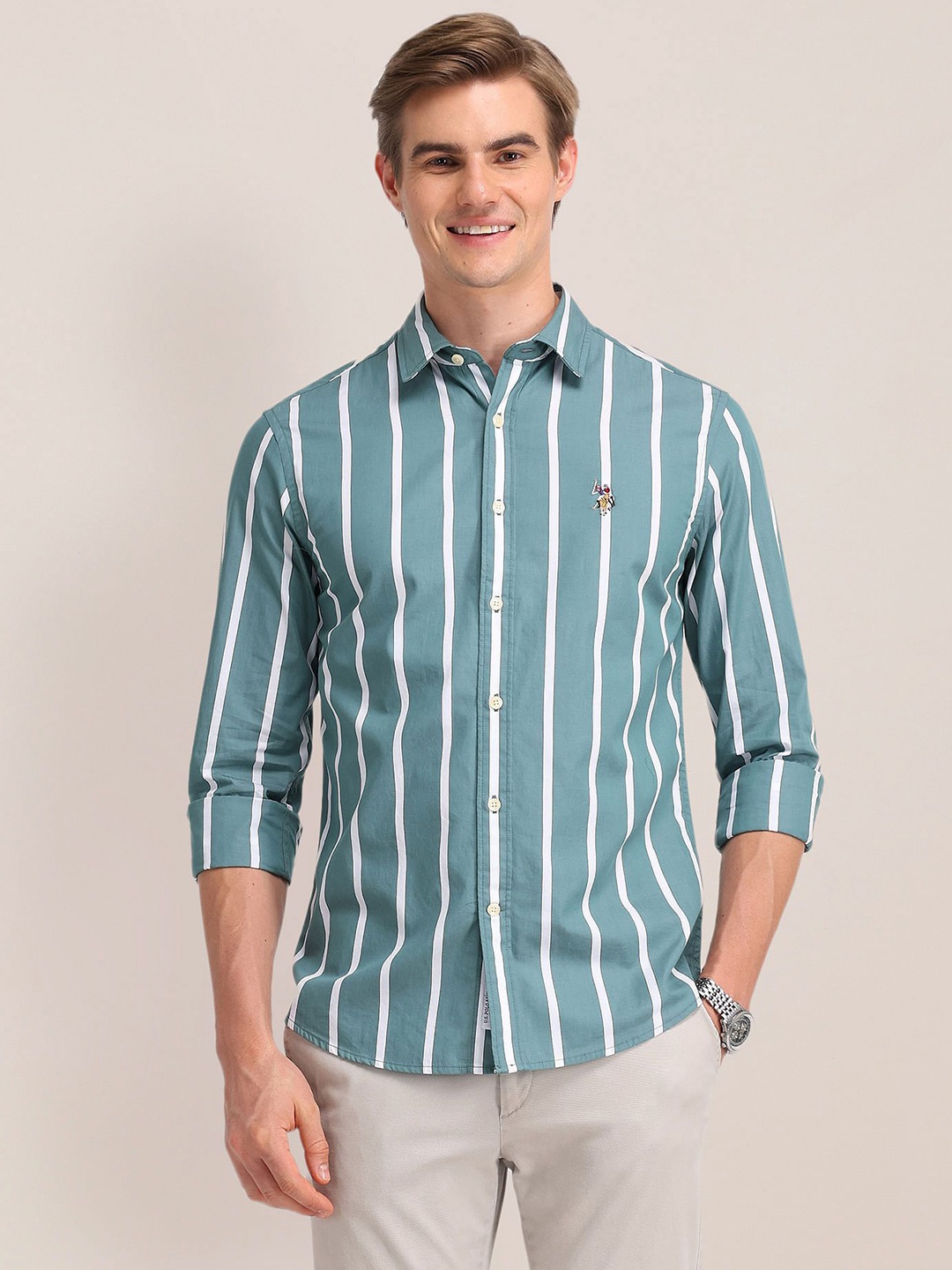 

U.S. Polo Assn. Men Spread Collar Vertical Striped Cotton Tailored Fit Casual Shirt, Green