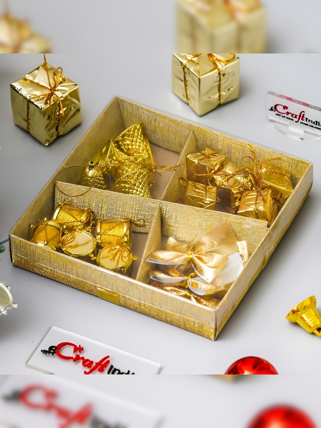 

eCraftIndia 20-Pcs Christmas Gifts Bells, Gold