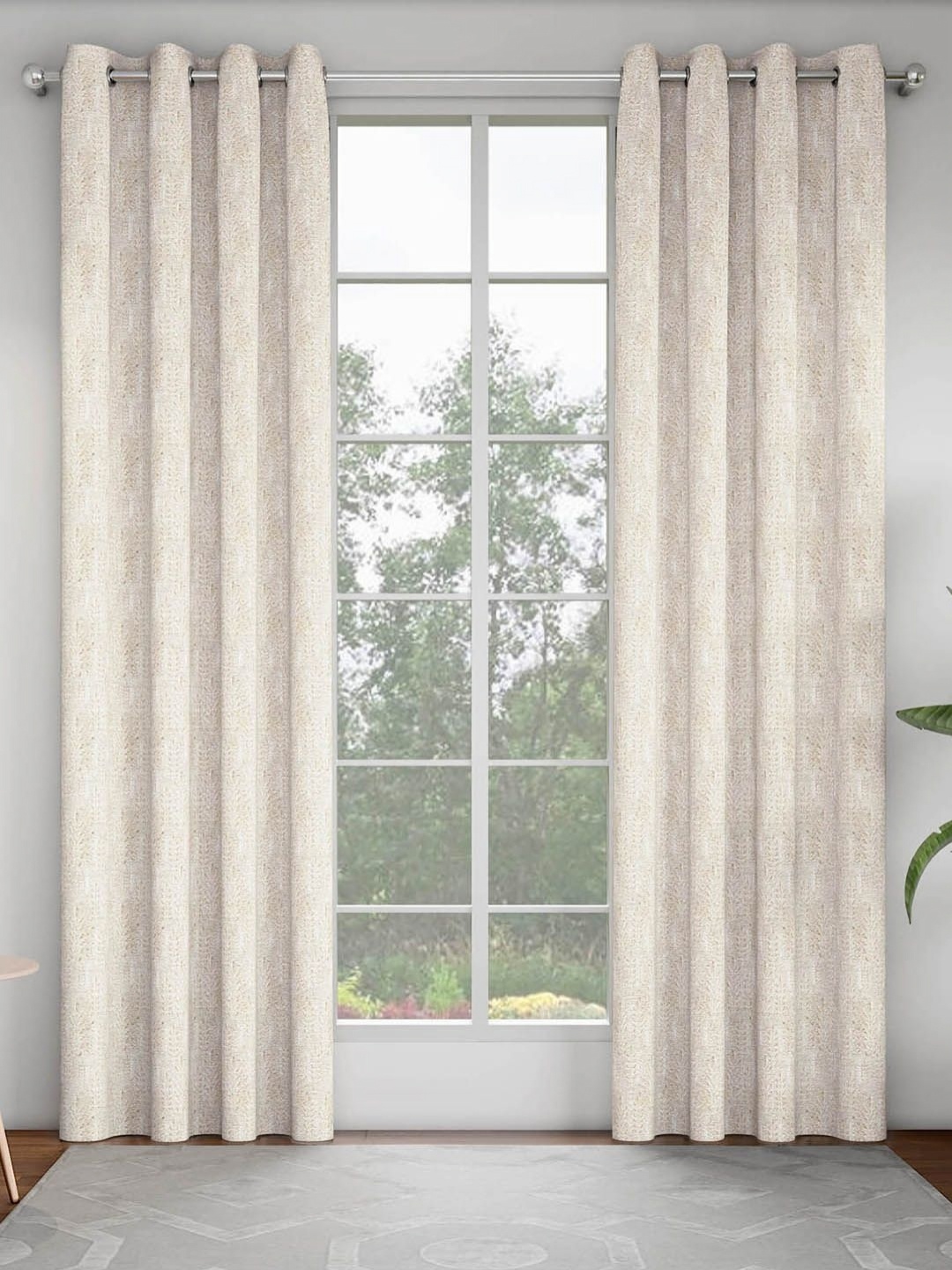 

GM Off White Set of 2 Floral Room Darkening Door Curtain