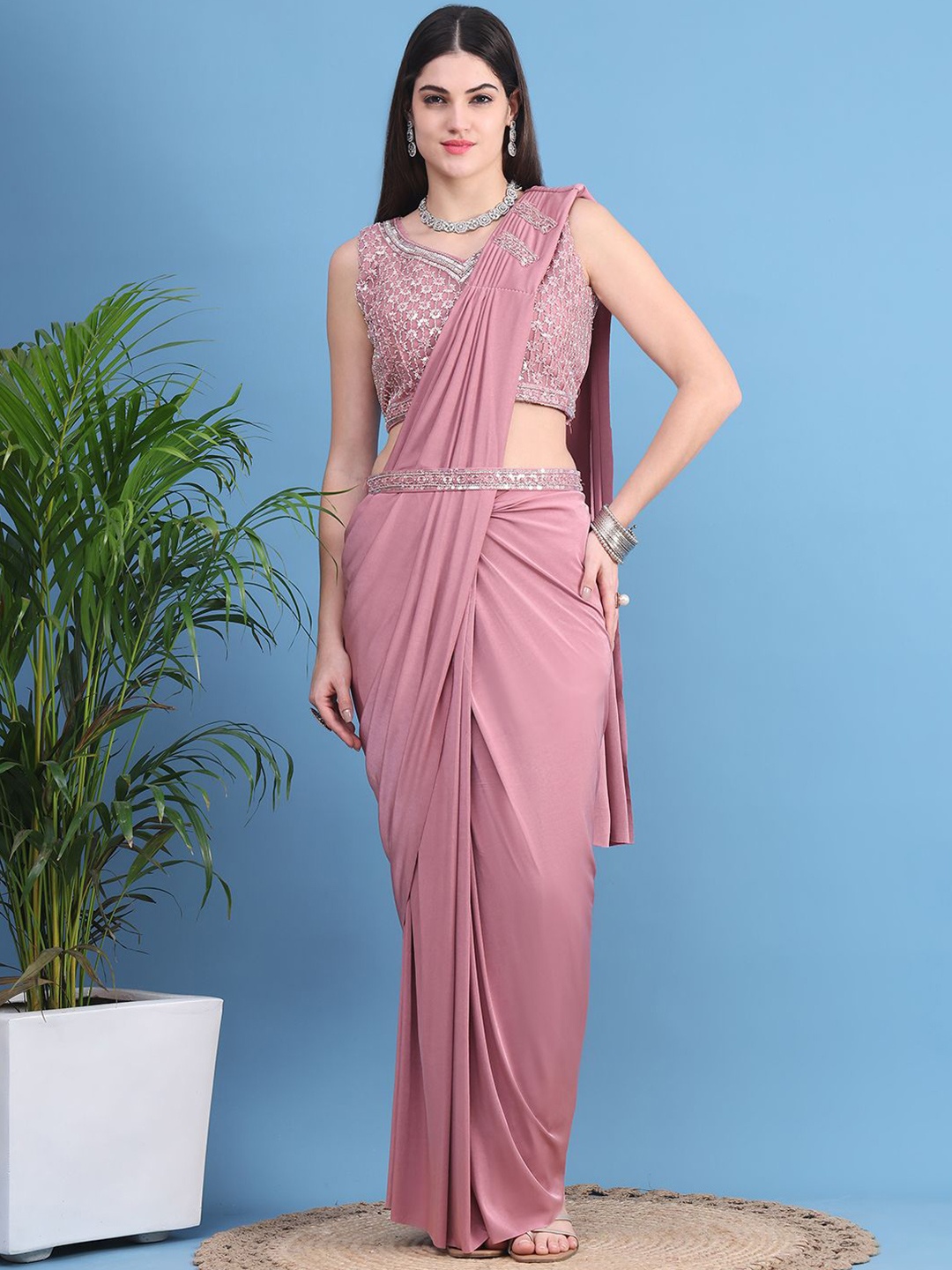 

Grancy Embellished Ready to Wear Saree, Pink