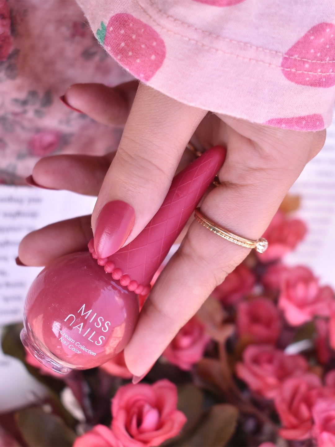 

MISS NAILS Women Pink Ice Cream Non-Toxic Nail Polish