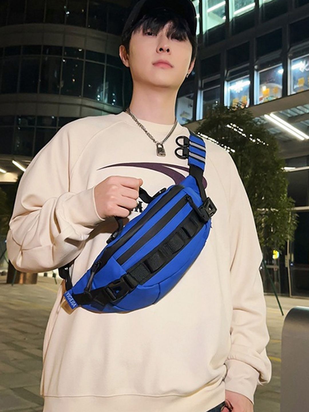 

StyleCast Checked Fanny Pack, Na
