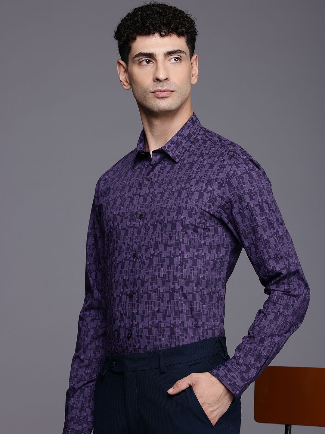 

Louis Philippe Ath.Work Men Super Slim Fit Printed Semiformal Shirt, Purple