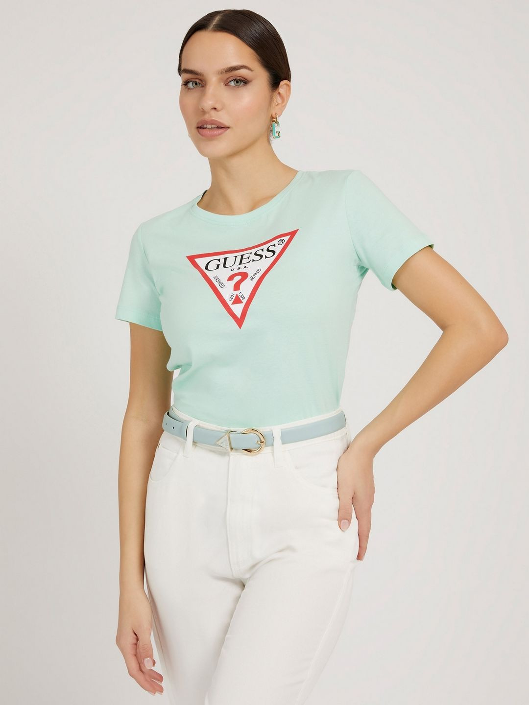 

GUESS Women Typography Printed Pure Cotton Slim Fit T-shirt, Blue