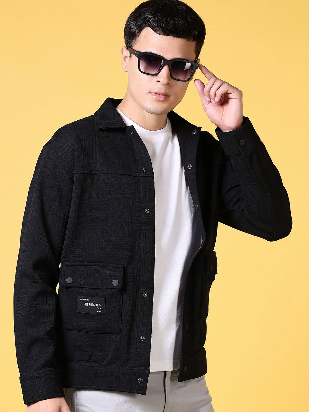 

V-Mart Men Sweatshirt, Black