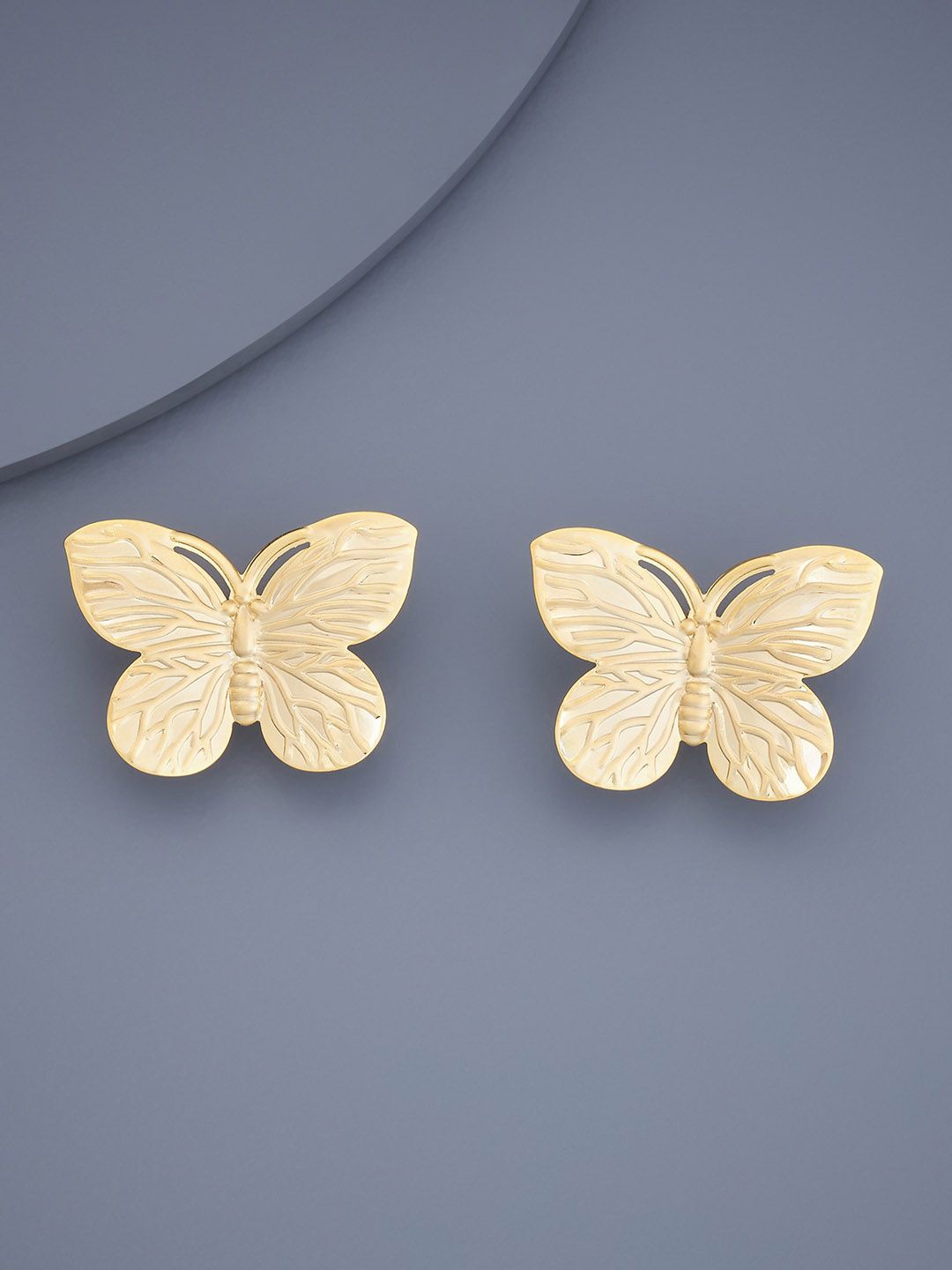 

Kushal's Fashion Jewellery Classic Studs Earrings, Na