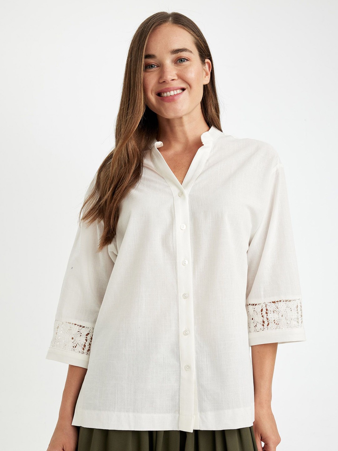 

DeFacto Women Opaque Casual Shirt, Na