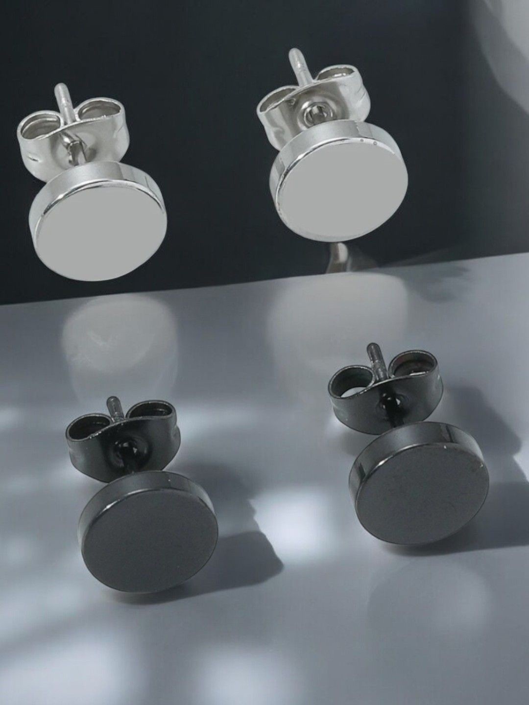

fabula Contemporary Studs Earrings, Silver