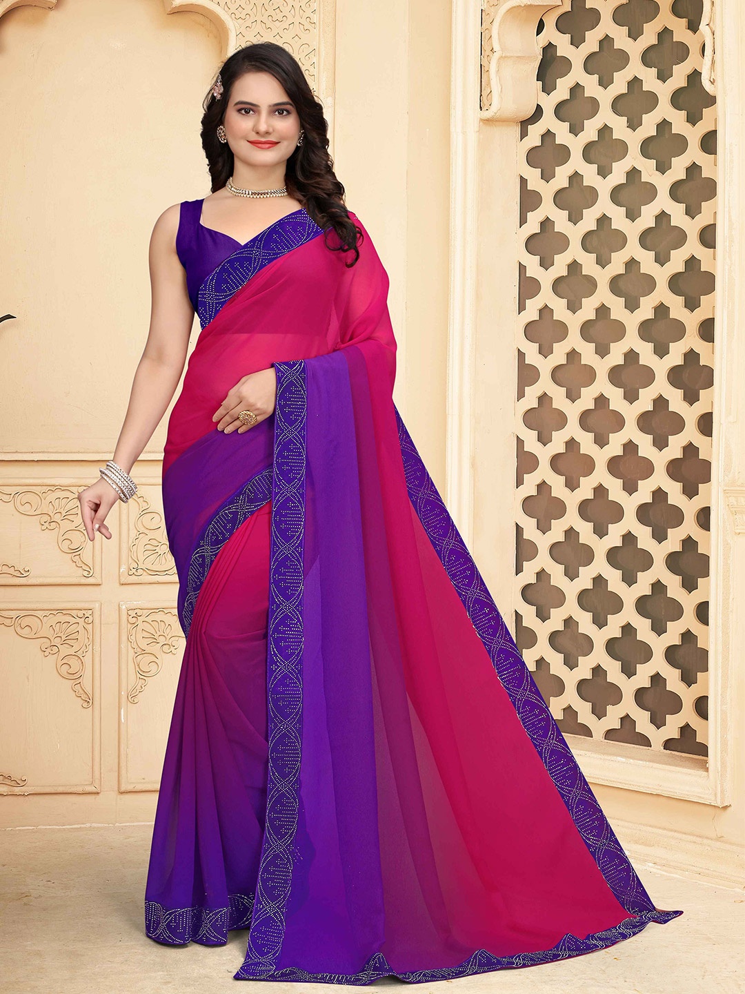 

Zeekha Colourblocked Beads and Stones Poly Georgette Saree, Magenta