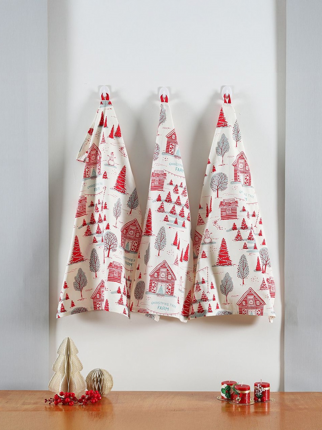 

Ratan Cart 3Pcs White & Red Printed Cotton Kitchen Towels