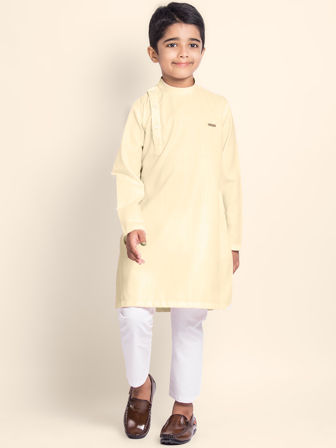 

DEVOILER Boys Thread Work Kurta, Beige