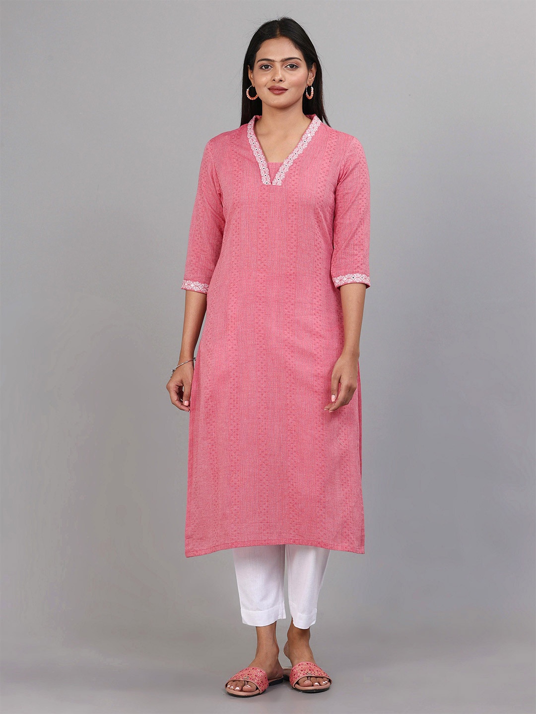 

Vismay Embroidered Pure Cotton Straight Kurta, Pink