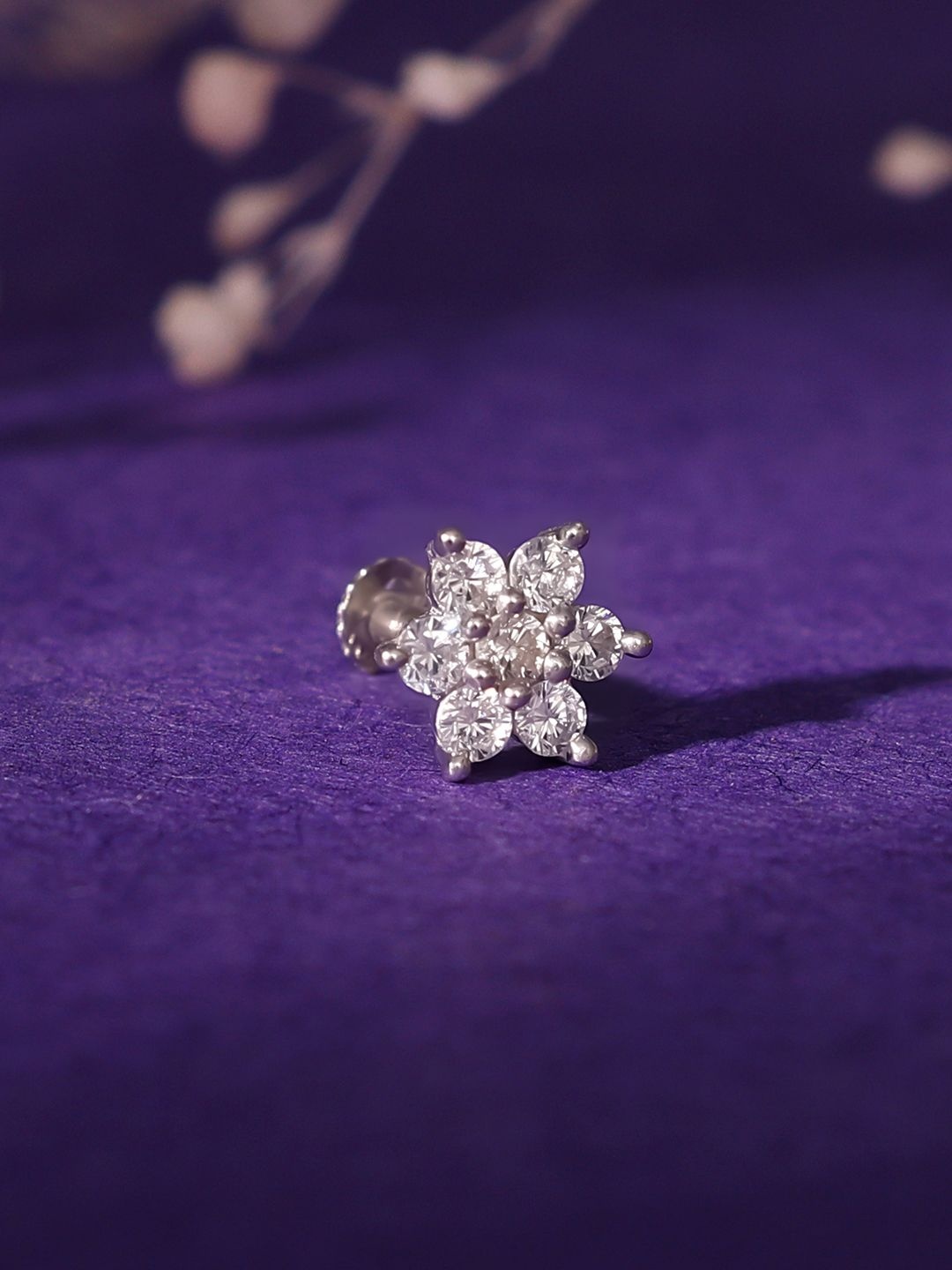 

GIVA Rhodium-Plated Stud Nosepin, Silver