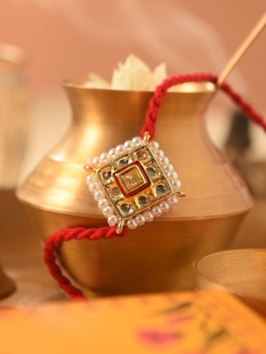 

JAYPORE Thread Rakhi, Gold