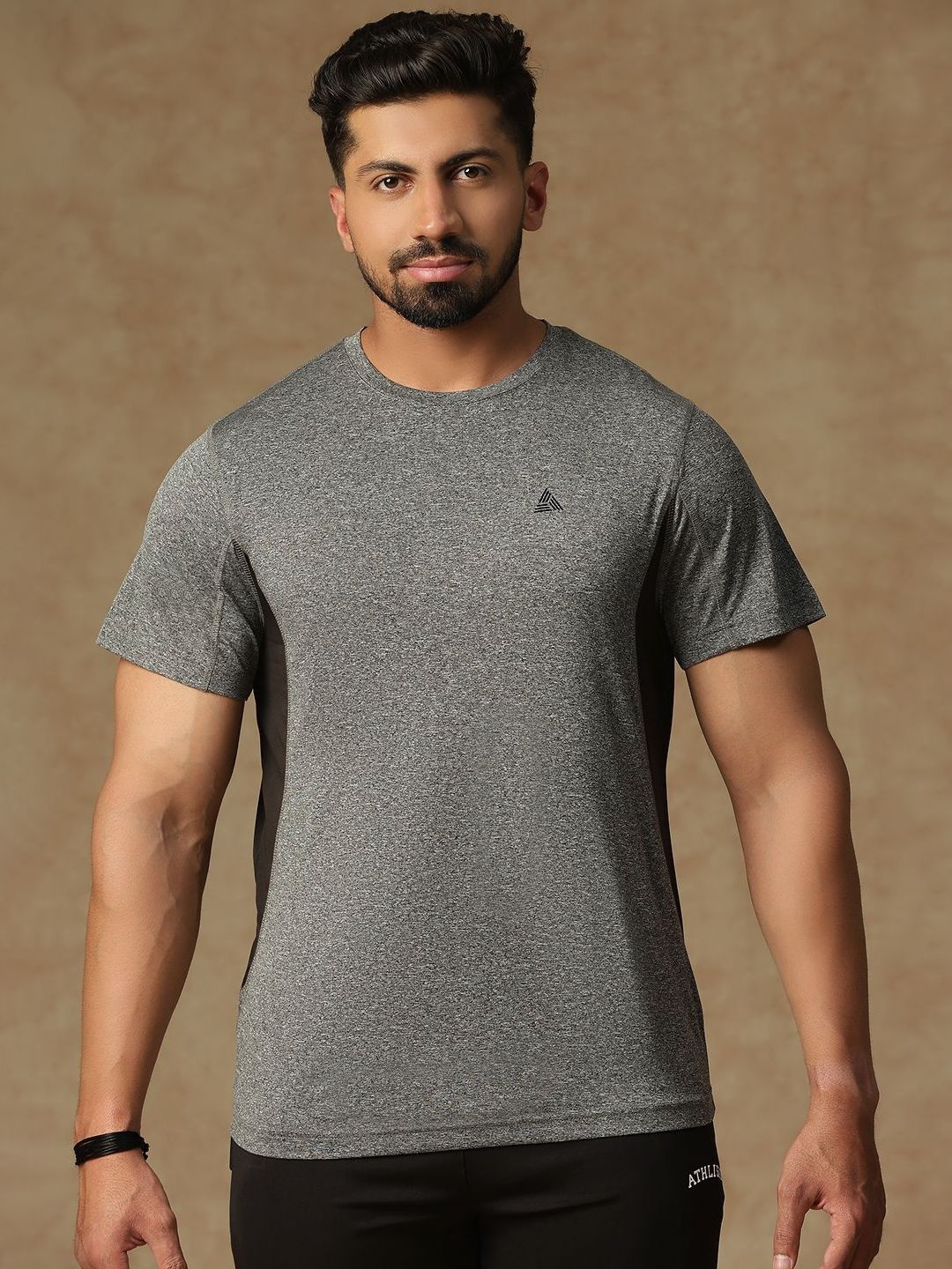 

ATHLISIS Men Dri-FIT Applique Slim Fit T-shirt, Grey melange