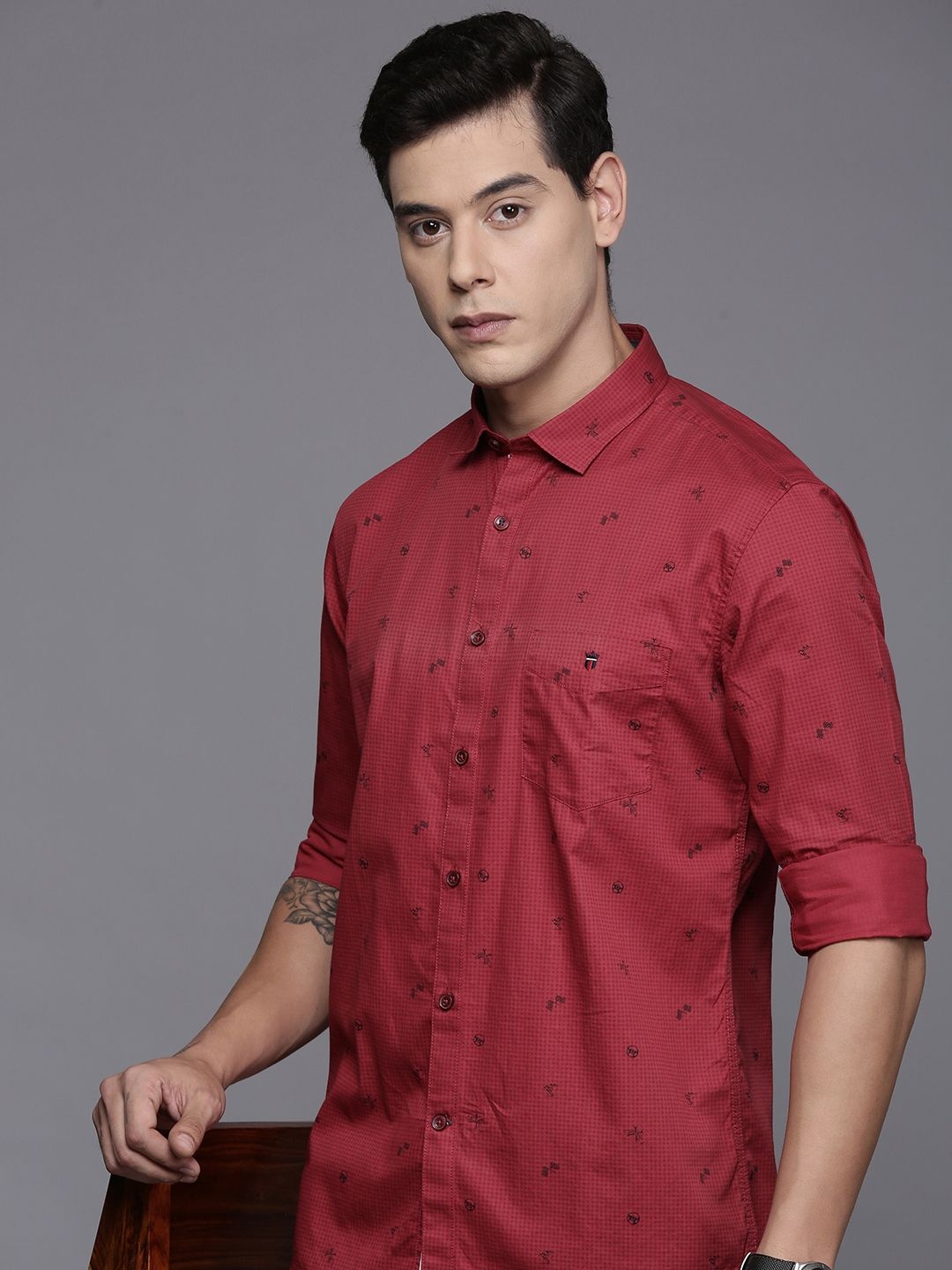 

Louis Philippe Sport Super Slim Fit Ditsy Checks Pure Cotton Shirt, Maroon