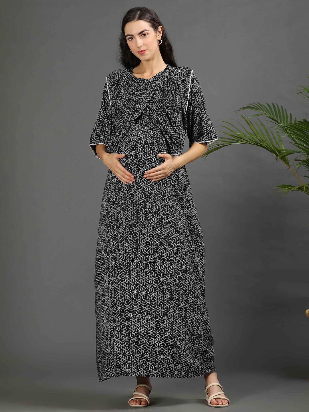 

GOLDSTROMS Print Maternity Maxi Dress, Black