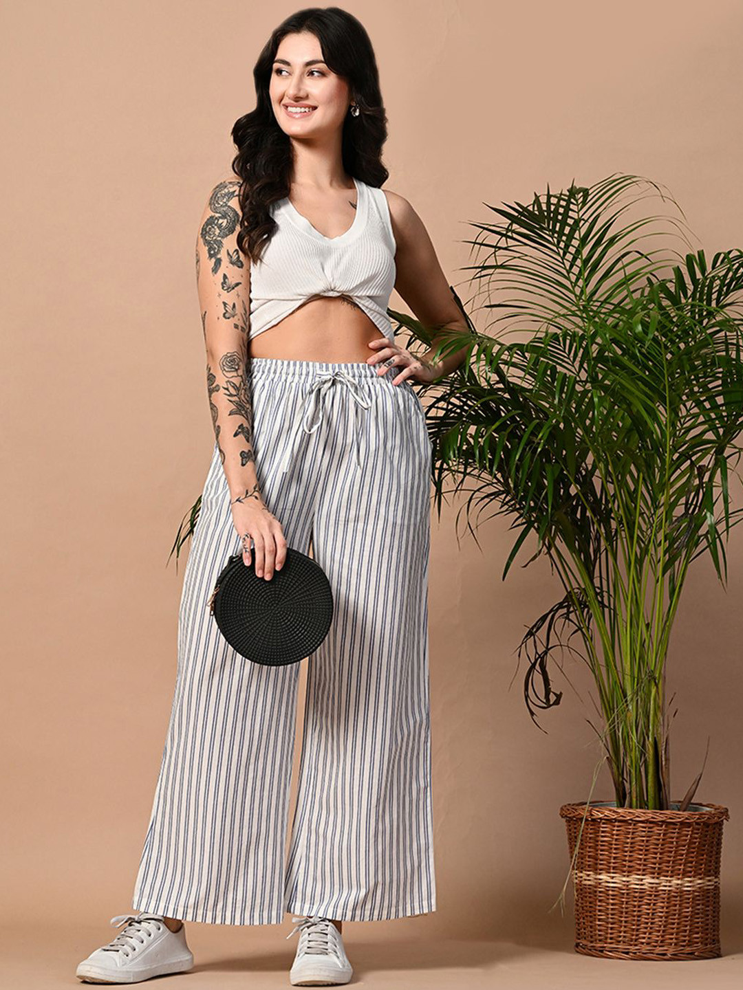 

all about you Women Printed Trousers, Blue