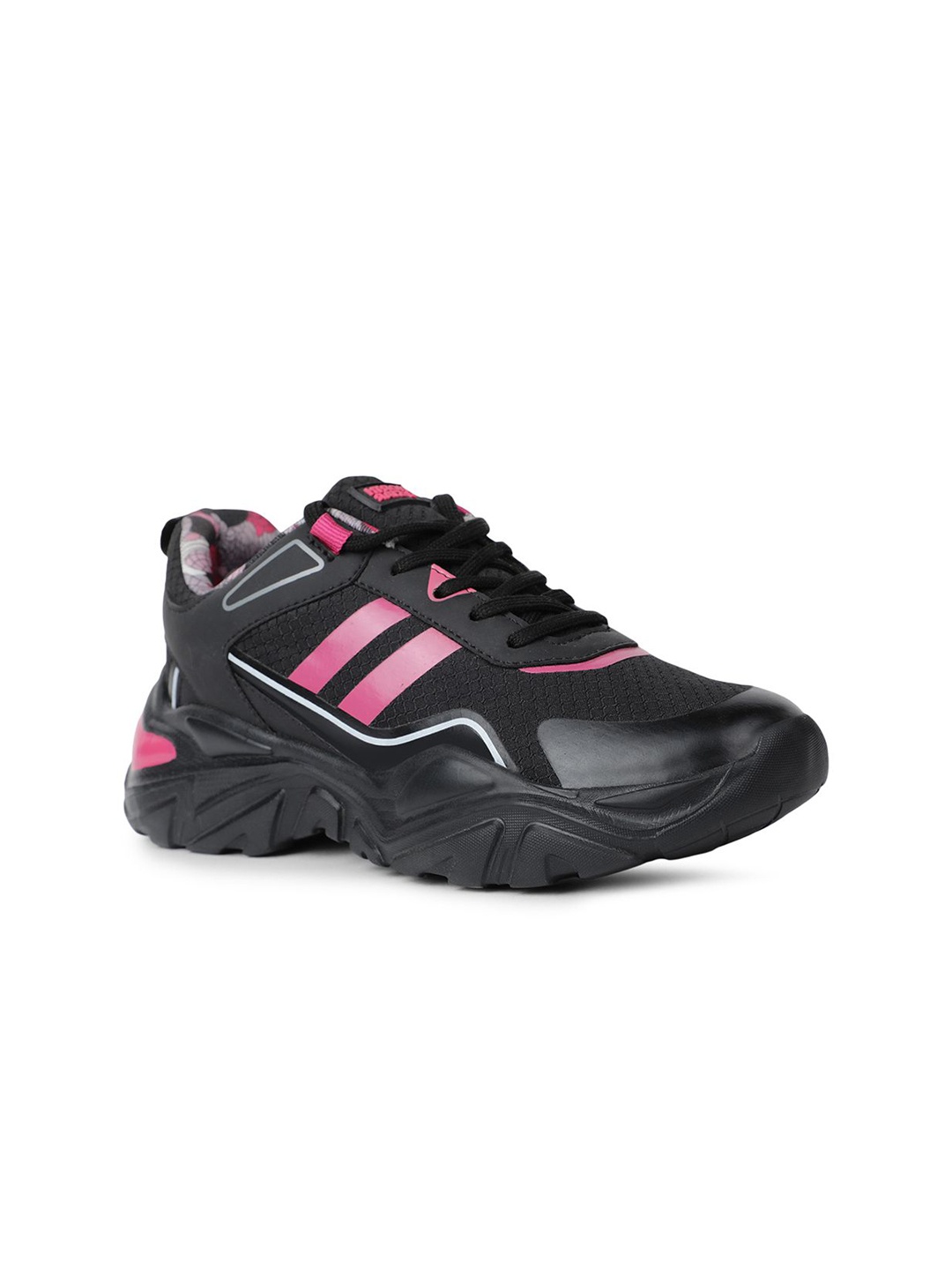 

Bata Women Trekking Shoes, Black